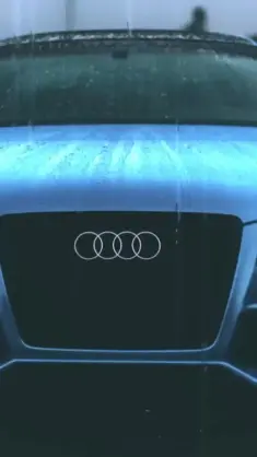 Audi RS5 Under the Rain live wallpaper download