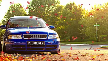 Audi S4 in Autumn live wallpaper download
